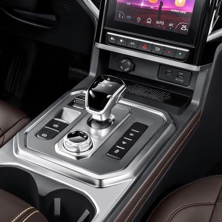 JAC T9